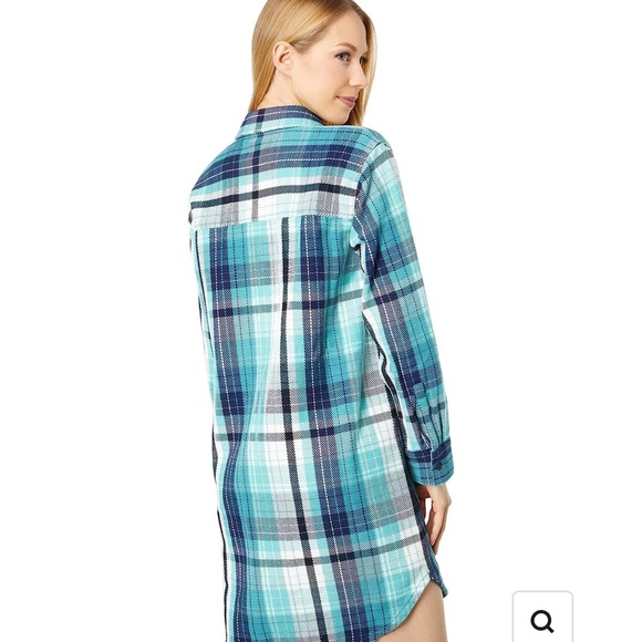 COPY - Outerknown blanket shirt/dress - Picture 4 of 9